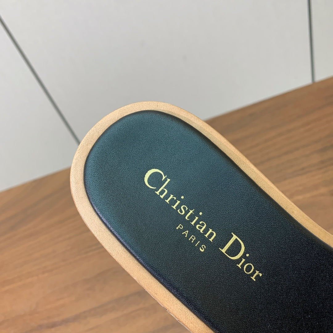 DIOR 25S DWAY WEDGE SLIDE 90 MM IN BLACK CALFSKIN