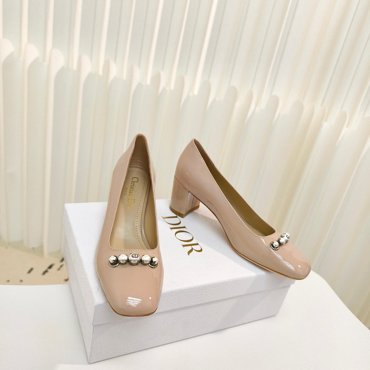 DIOR HIGH HEEL 55 MM 25S IN BEIGE LAMBSKIN PEARL DETAILING