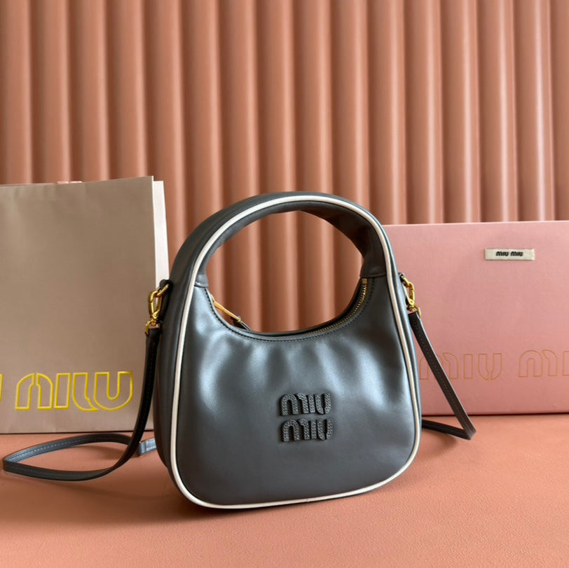 HOBO BOLSA WANDER DARK GRAY IN CALFSKIN