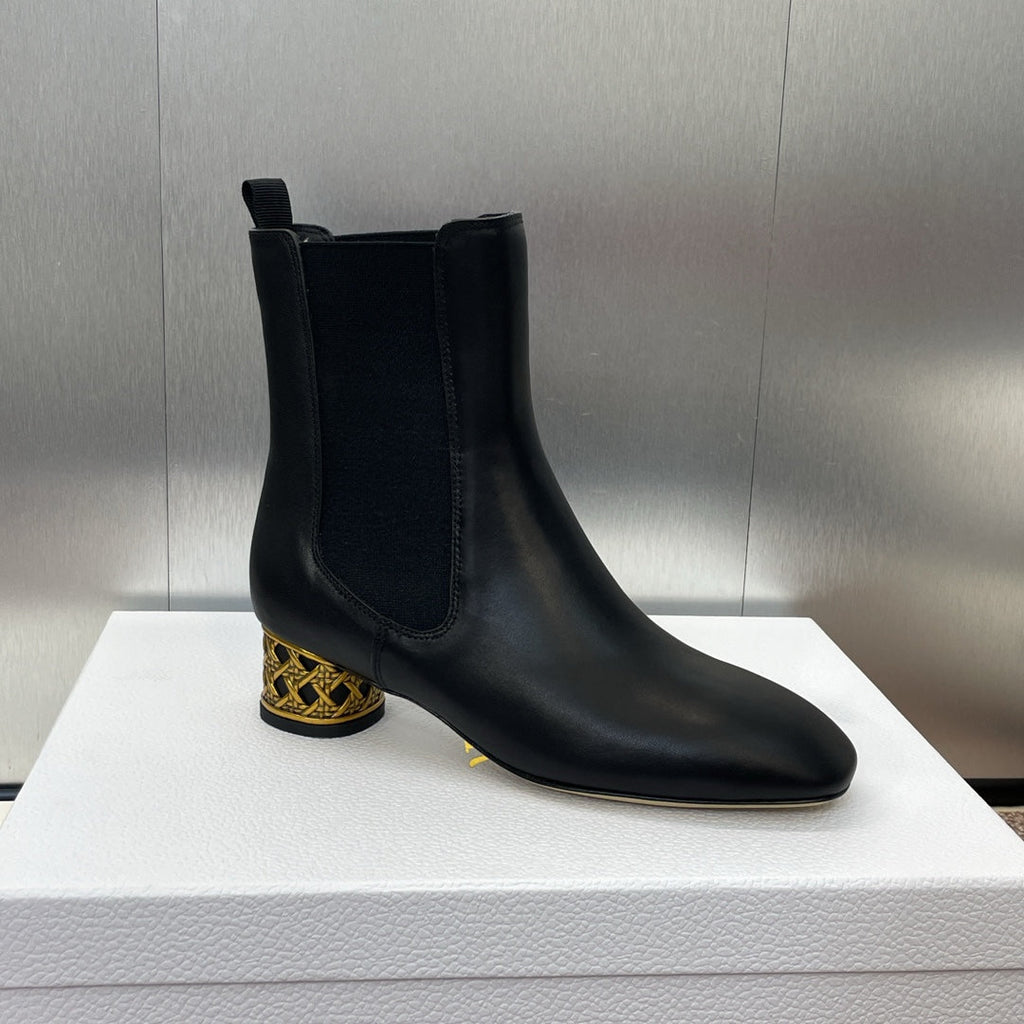 DIOR 25S ANKLE BOOT IN BLACK CALFSKIN